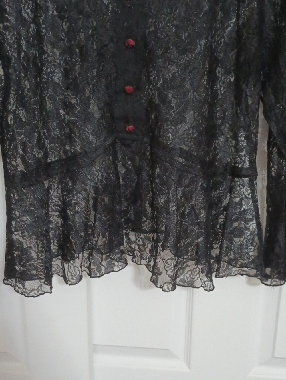 Apt.9 Women's Lace Long Sleeve Top. Size: Large - Picture 5 of 8